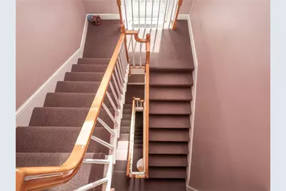 1 Oakwood Terrace #7, Newport, RI 02840 - Photo 39