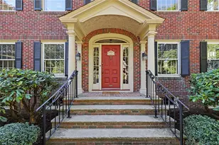 131 Freeman Pkwy, Providence, RI 02906 - Photo 3