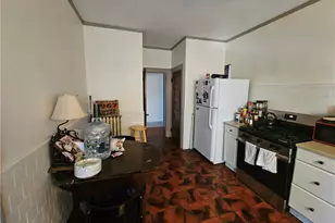 29 Laura St, Providence, RI 02907 - Photo 15