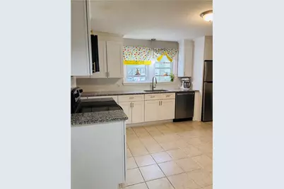 46 Farm Street, Providence, RI 02908 - Photo 3
