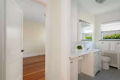 14 Taft Avenue, Providence, RI 02906 - Photo 17