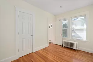 14 Taft Ave, Providence, RI 02906 - Photo 21