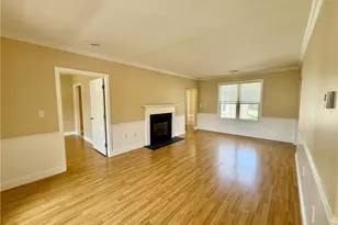 70 Turner St, Warwick, RI 02886 - Photo 9