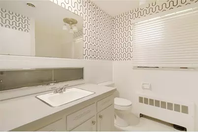 30 Wardlaw Court, Providence, RI 02908 - Photo 19