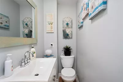 23 Benefit Street #17, Warwick, RI 02886 - Photo 15