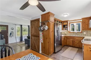 430 Pond St, South Kingstown, RI 02879 - Photo 13