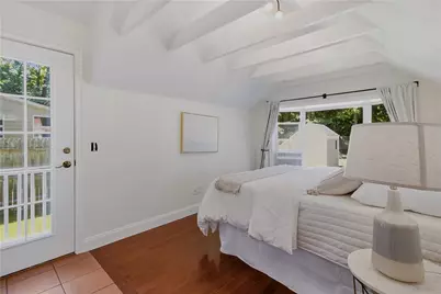 22 Bernard Avenue, Barrington, RI 02806 - Photo 15