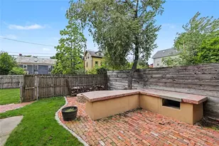 35 Hammond St, Providence, RI 02909 - Photo 27