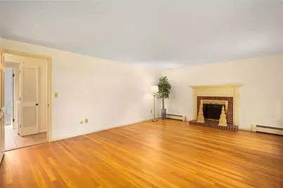 102 Edgewater Road, Narragansett, RI 02882 - Photo 17