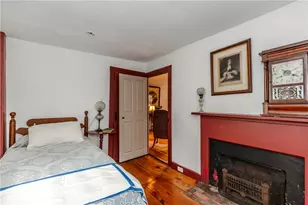 1409 Hope Rd, Cranston, RI 02831 - Photo 19