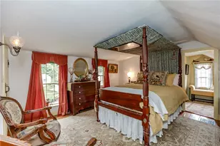 1409 Hope Rd, Cranston, RI 02831 - Photo 23