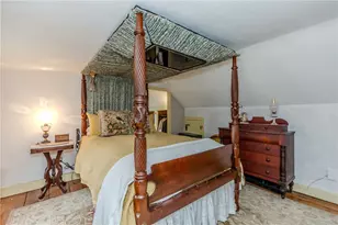 1409 Hope Rd, Cranston, RI 02831 - Photo 25