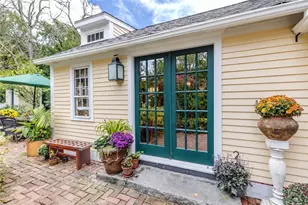 1409 Hope Rd, Cranston, RI 02831 - Photo 5