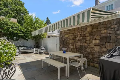 21 Division Street, Newport, RI 02840 - Photo 33