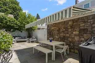 21 Division St, Newport, RI 02840 - Photo 33