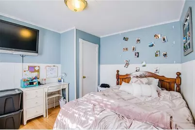 1 Lucas Avenue, Newport, RI 02840 - Photo 9