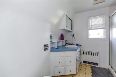 80 Briarwood Avenue, Middletown, RI 02842 - Photo 21