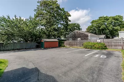 80 Briarwood Avenue, Middletown, RI 02842 - Photo 33