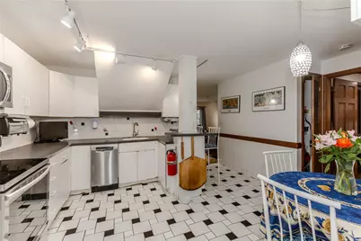 80 Briarwood Avenue, Middletown, RI 02842 - Photo 7