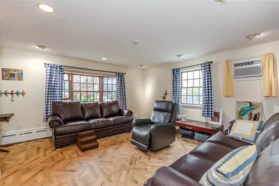 80 Briarwood Avenue, Middletown, RI 02842 - Photo 5