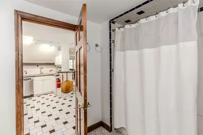 80 Briarwood Avenue, Middletown, RI 02842 - Photo 9