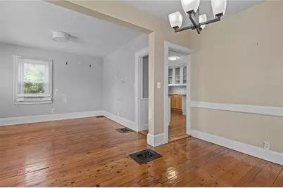 217 Bay View Avenue, Cranston, RI 02905 - Photo 5