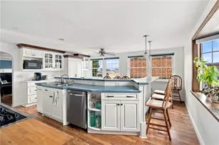 201 Randolph Ave, Tiverton, RI 02878 - Photo 7