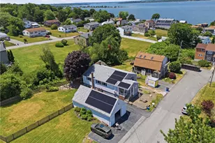 201 Randolph Ave, Tiverton, RI 02878 - Photo 1