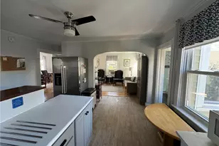 35 Brewer St, Newport, RI 02840 - Photo 3