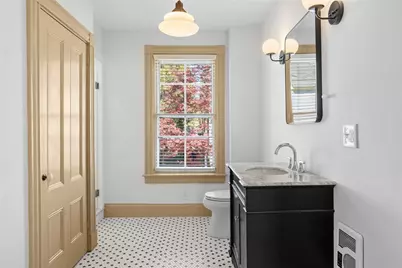 18 Barney Street #2, Newport, RI 02840 - Photo 15