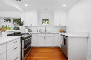 19 Third St, Newport, RI 02840 - Photo 13