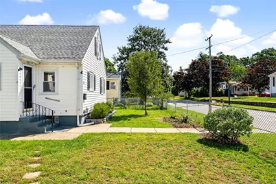 51 Lowell Street, Cranston, RI 02910 - Photo 3