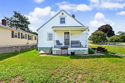 51 Lowell Street, Cranston, RI 02910 - Photo 9