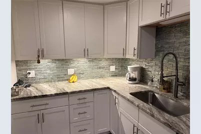 180 Woodland Avenue, Cranston, RI 02920 - Photo 5