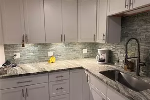 180 Woodland Ave, Cranston, RI 02920 - Photo 5