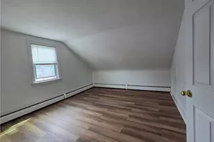 226 Providence St, West Warwick, RI 02893 - Photo 5