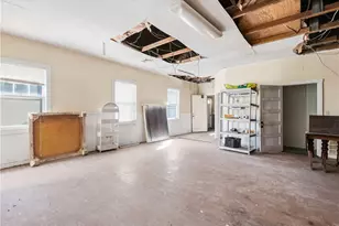 24 Annandale Rd, Newport, RI 02840 - Photo 33