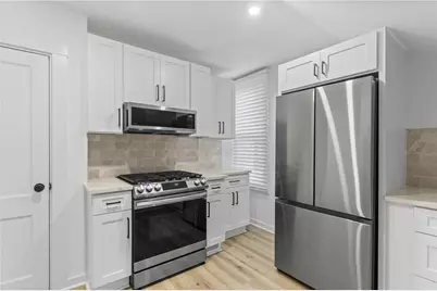 13 Sherman Street #4, Newport, RI 02840 - Photo 5