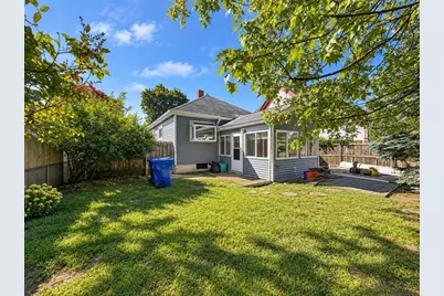 23 Whitford Avenue, Pawtucket, RI 02860 - Photo 19