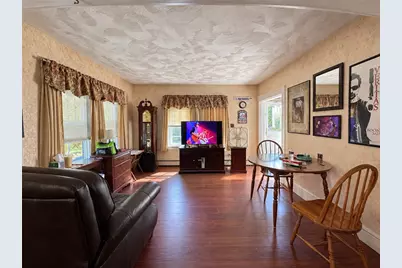 23 Whitford Avenue, Pawtucket, RI 02860 - Photo 5