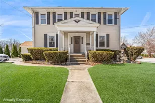 1605 Main St, West Warwick, RI 02893 - Photo 1
