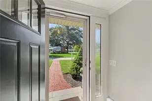 55 Westonia Ln, Warwick, RI 02889 - Photo 3