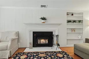 55 Westonia Ln, Warwick, RI 02889 - Photo 9