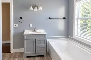 30 Eddington St, Pawtucket, RI 02861 - Photo 17