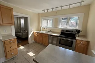 49 Connection St, Newport, RI 02840 - Photo 11