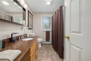 330 Daggett Ave, Pawtucket, RI 02861 - Photo 11