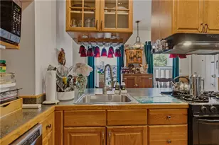 30 Whipple St, Pawtucket, RI 02860 - Photo 15