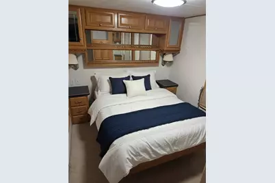 17 Stelhanie Drive, Pawtucket, RI 02860 - Photo 3