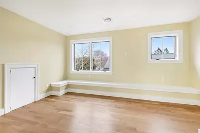 118 Newport Avenue, Middletown, RI 02842 - Photo 39