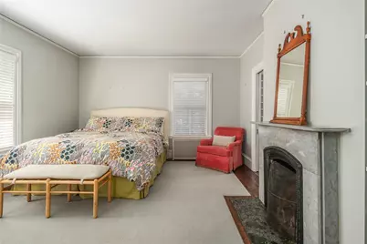 24 Barnes Street, Providence, RI 02906 - Photo 31